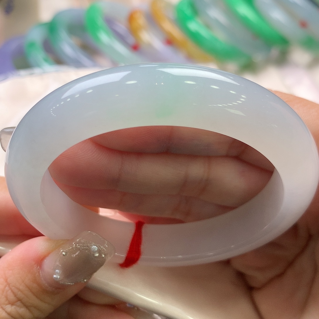 翡翠未镶嵌手镯55.4正圈