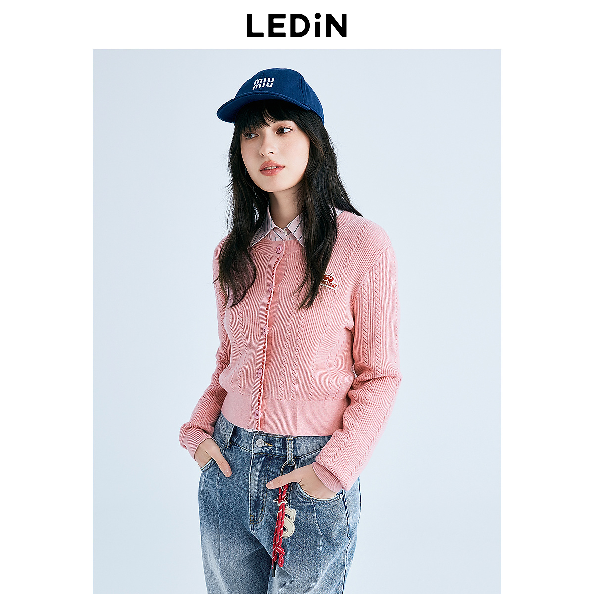 乐町圆领撞边线开衫2668