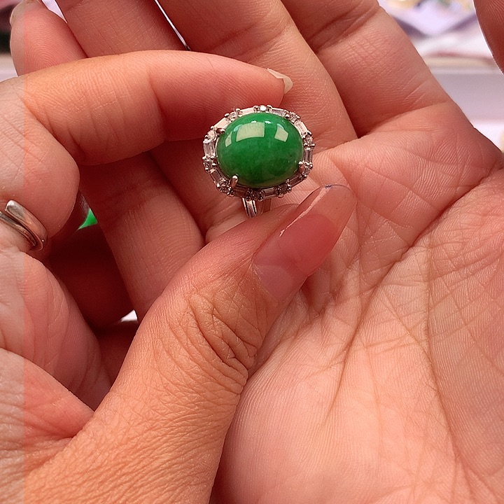 翡翠颈饰银S925镶嵌翡翠