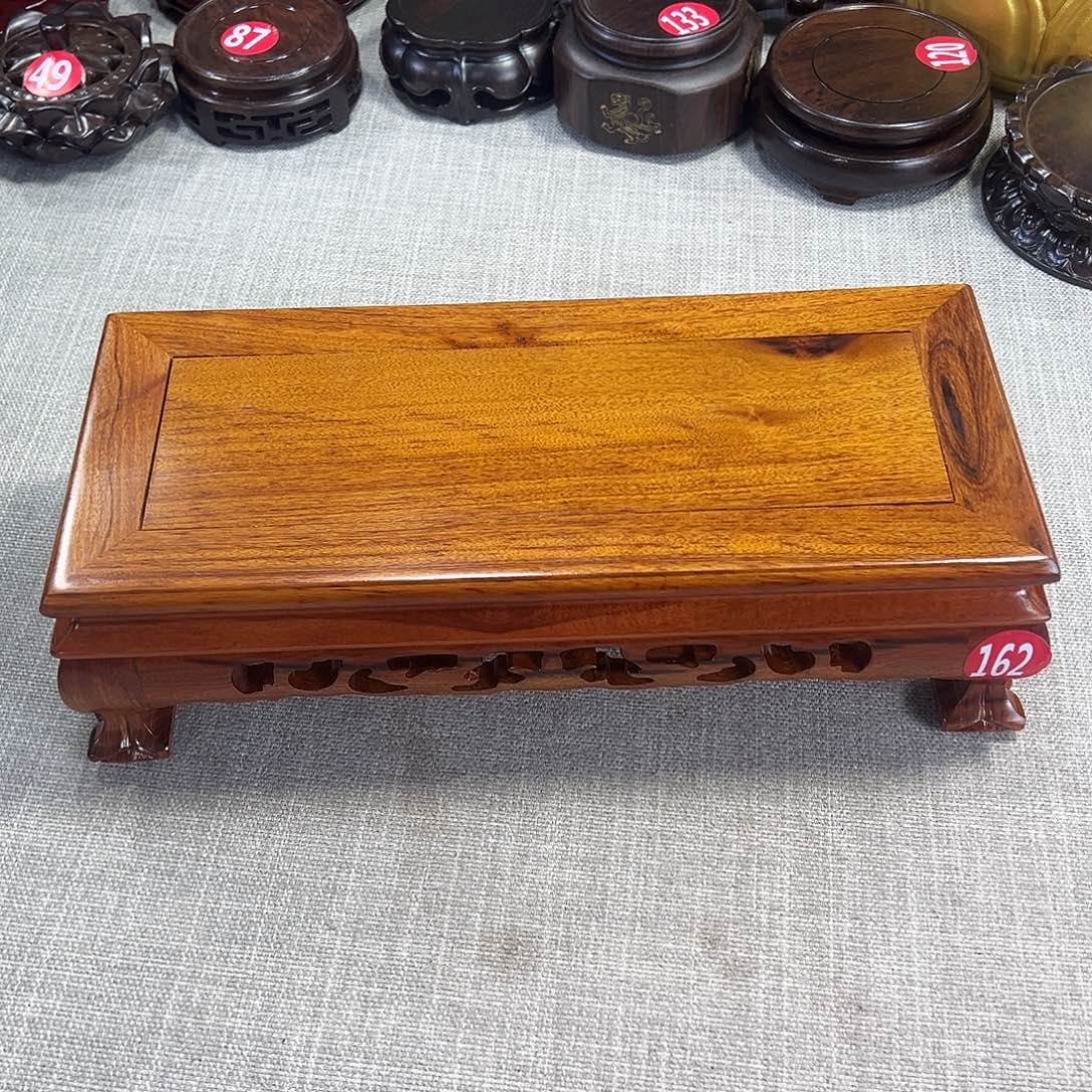 用***5红木底座精雕工艺品
