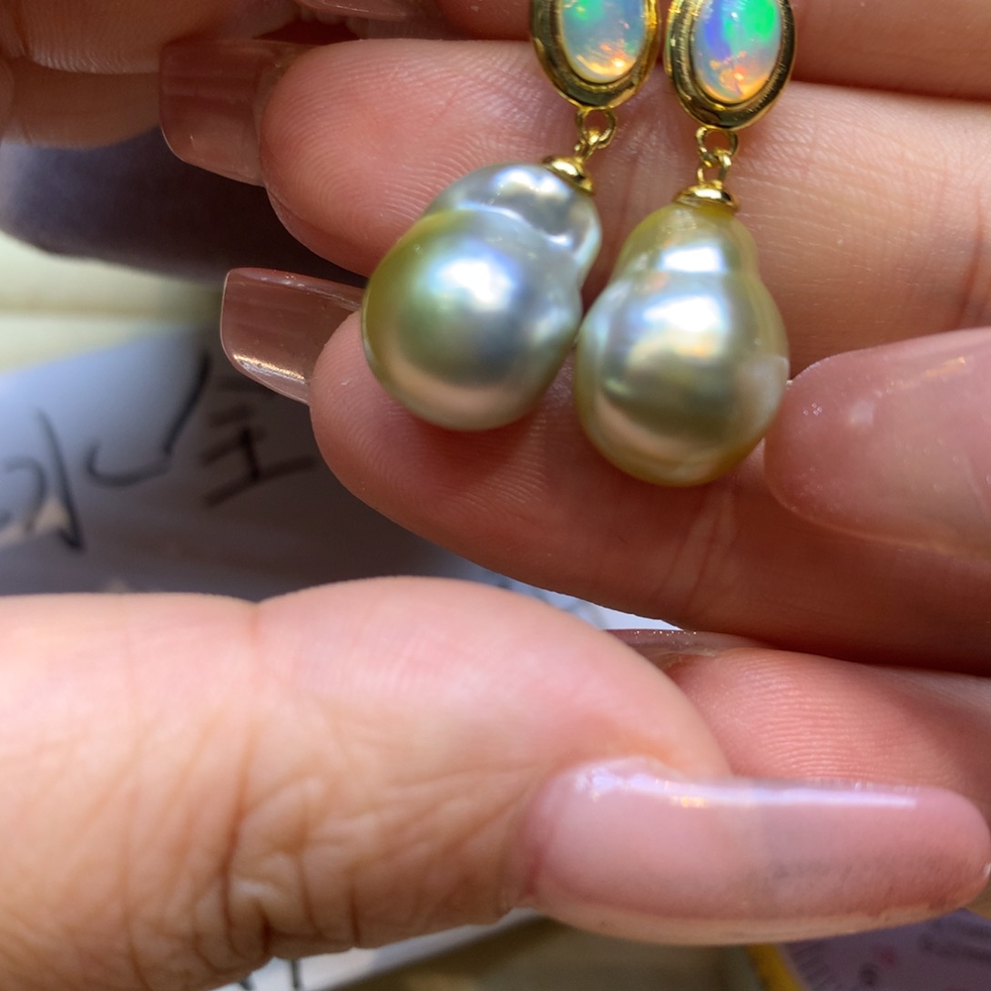 银S925镶嵌耳饰海水珍珠