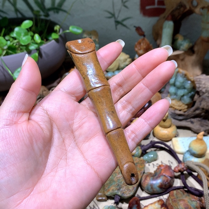 岫岩河磨玉（透闪石质玉）把件未镶嵌大*