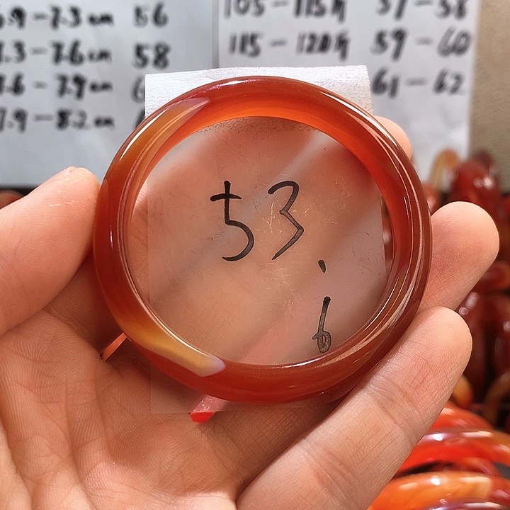 玛瑙/玉髓手镯未镶嵌