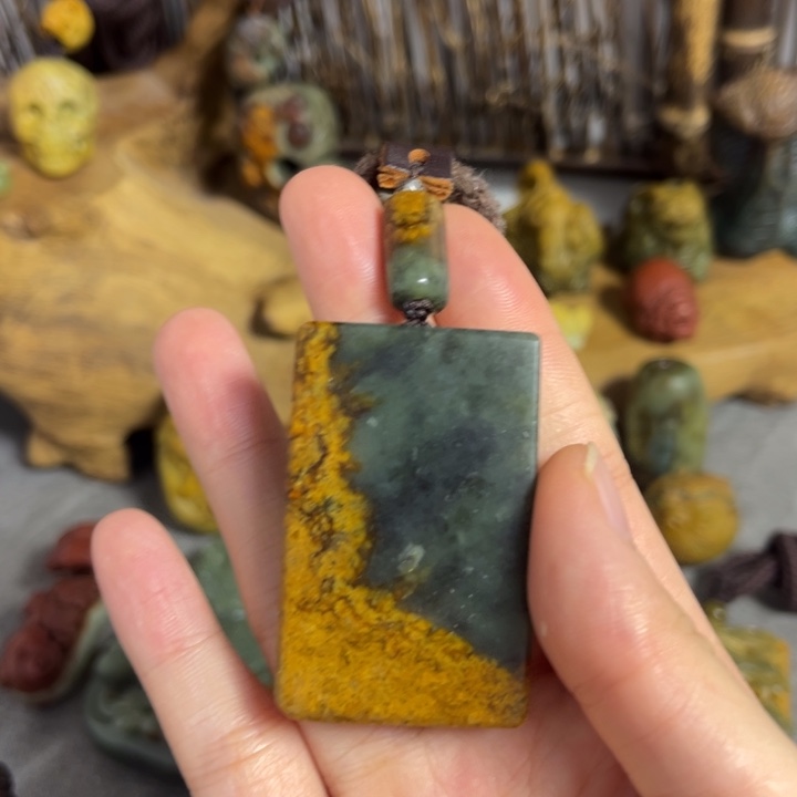 岫岩河磨玉（透闪石质玉）未镶嵌挂件