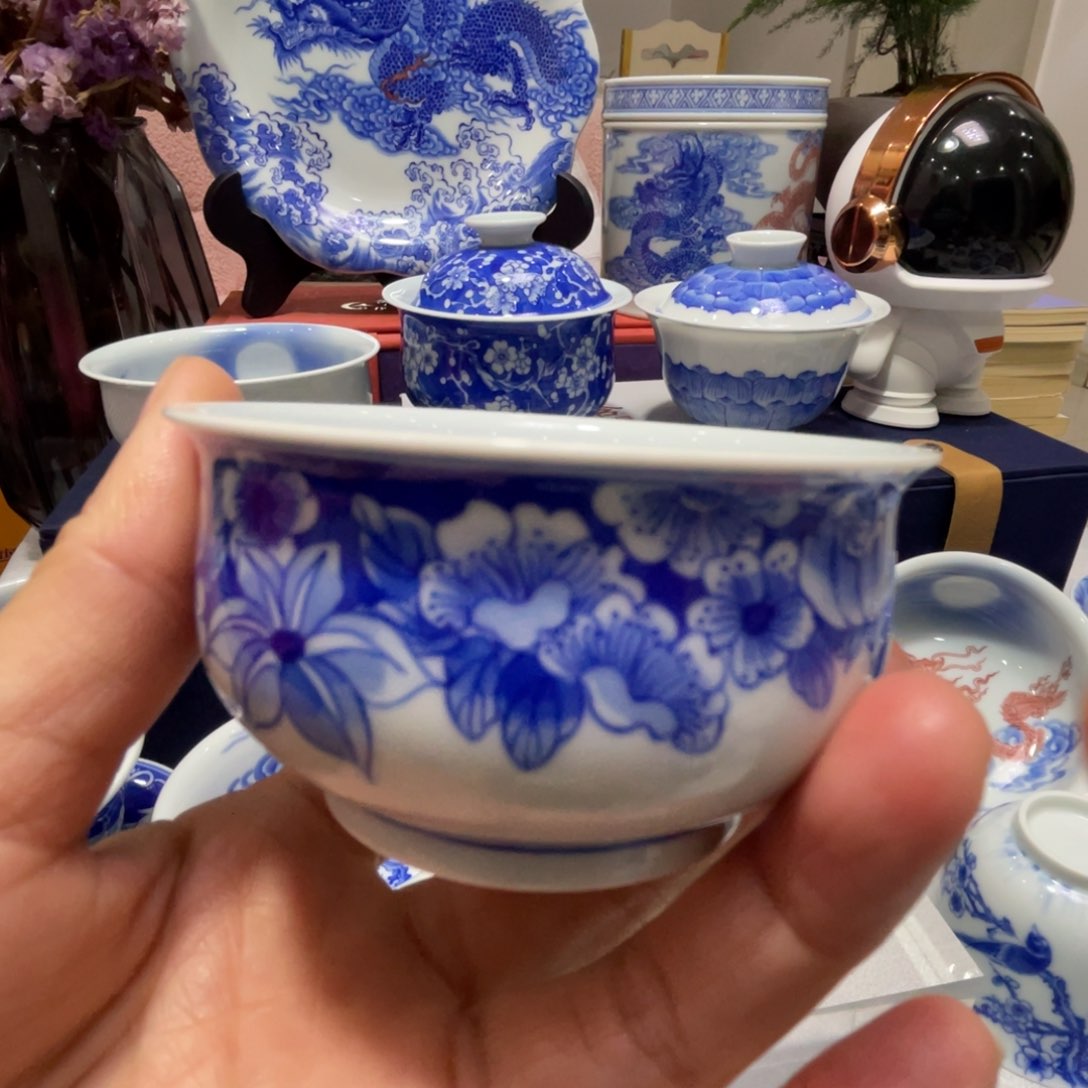 青花万花炉式主人杯