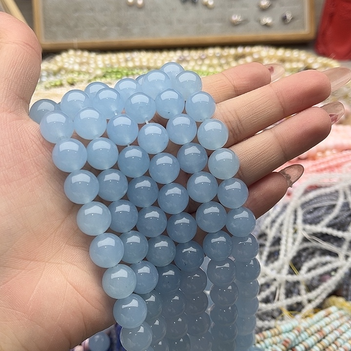 玛瑙/玉髓珠宝半成品未镶嵌一条12mm左右海蓝宝