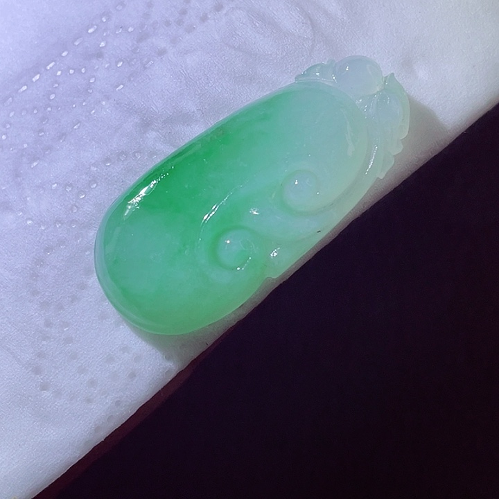 未镶嵌定制翡翠翡翠