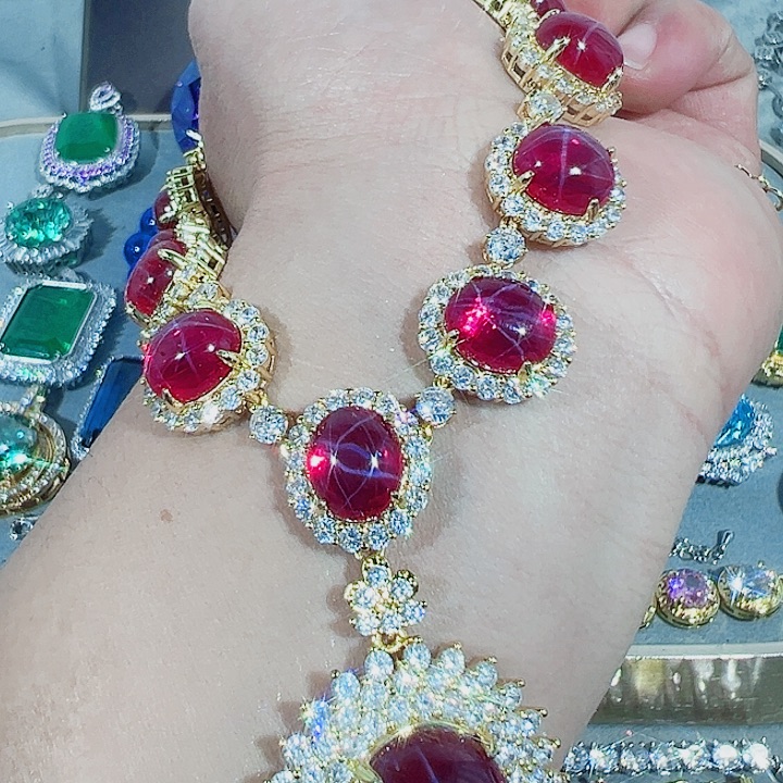 非金属红色蓝色满镶嵌