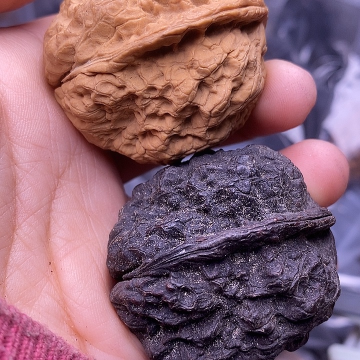 文玩核桃吊坠   120