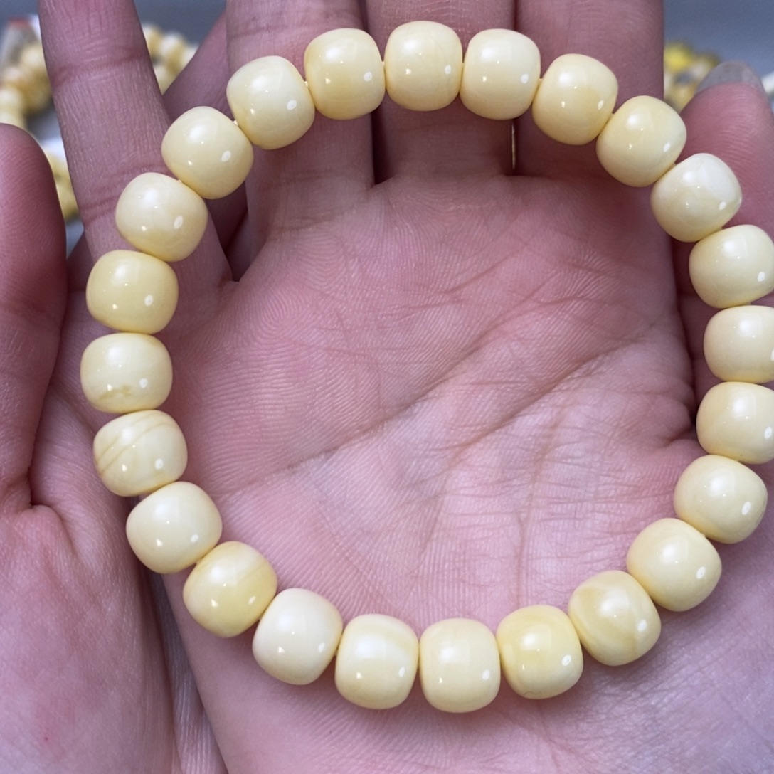 琥珀未镶嵌裸石天然蜜蜡9.6奶豆手串