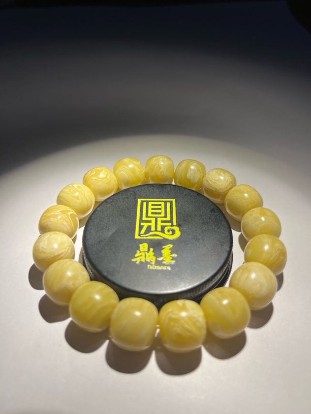 254号-高级妖花1.6老型手串+带标单珠