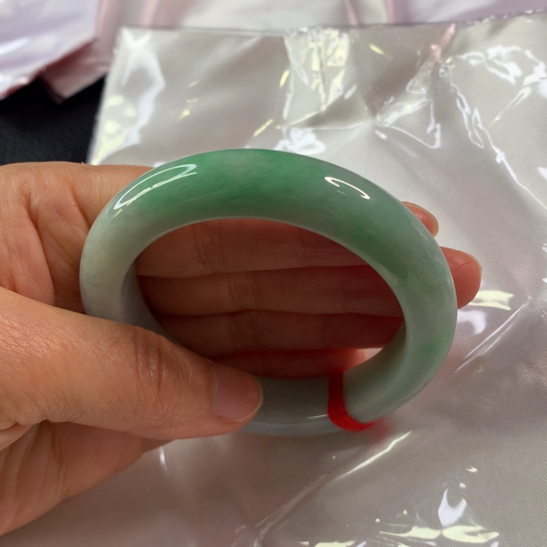 翡翠未镶嵌手镯翡翠手镯54