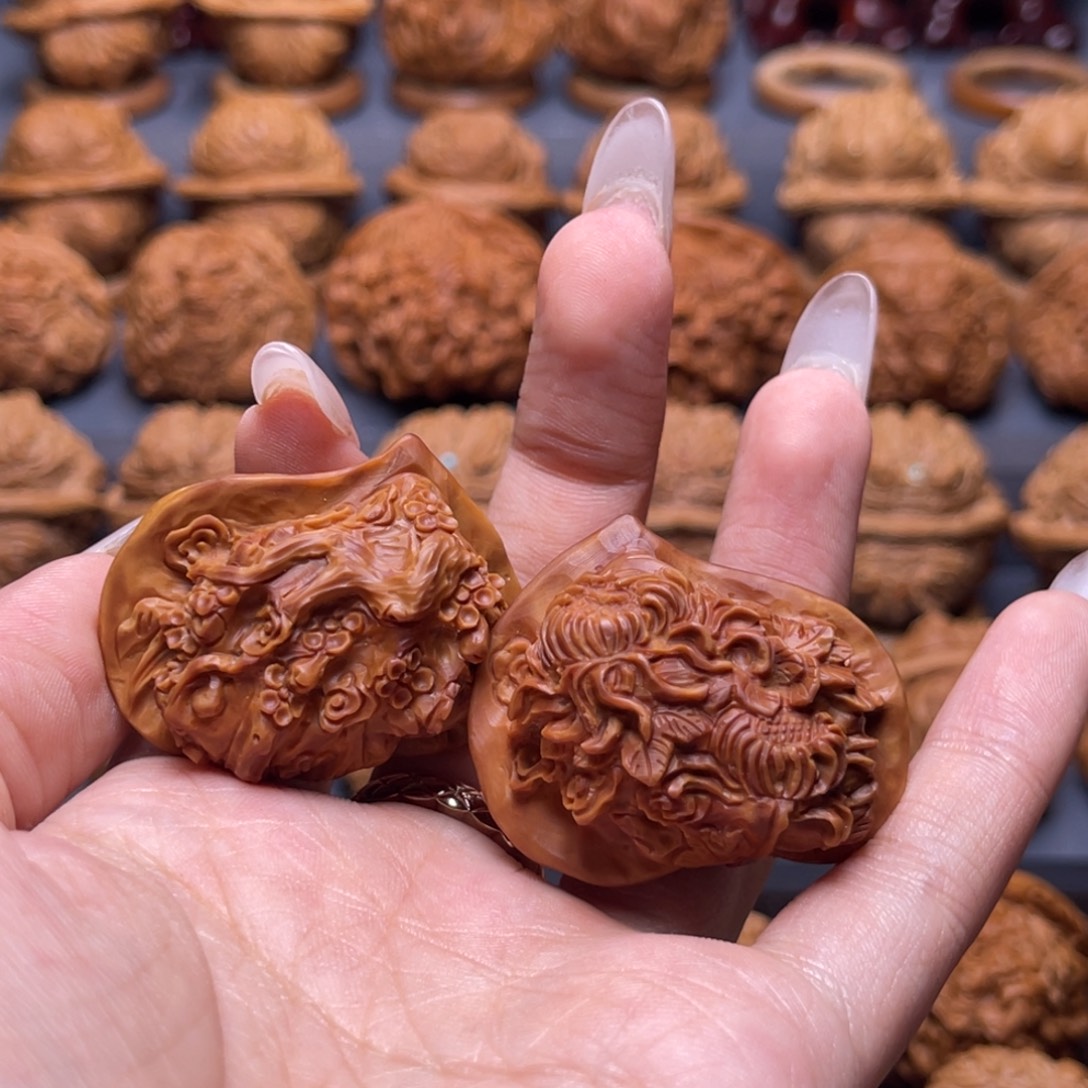 爱***痕核桃手串/手链异形梅兰竹菊福利