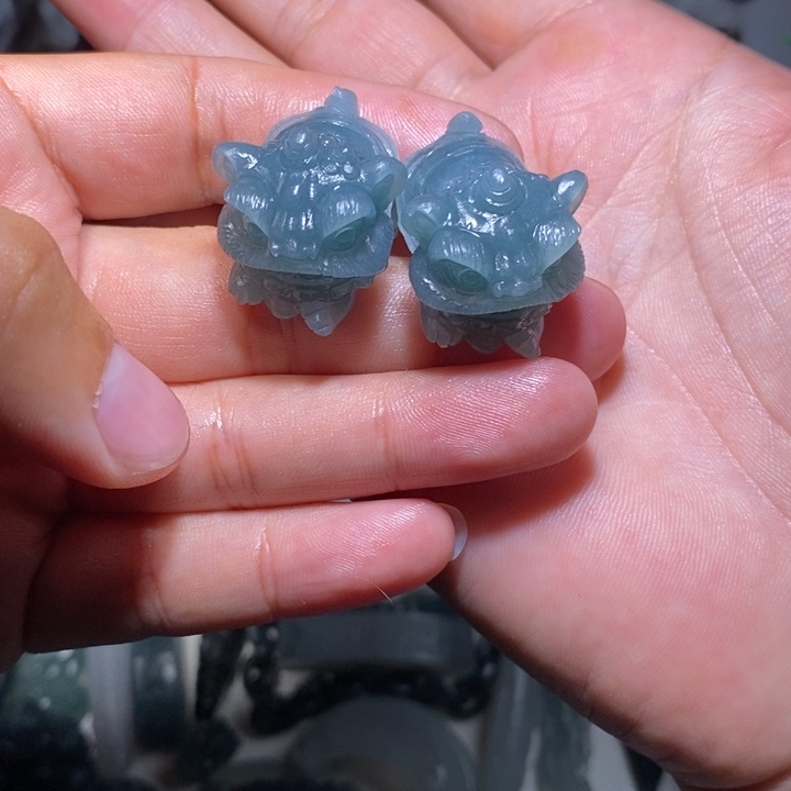 定制翡翠未镶嵌毛毛