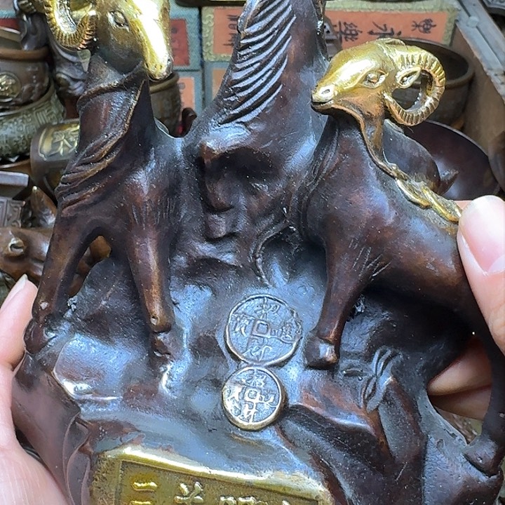 铜器文玩摆件收藏