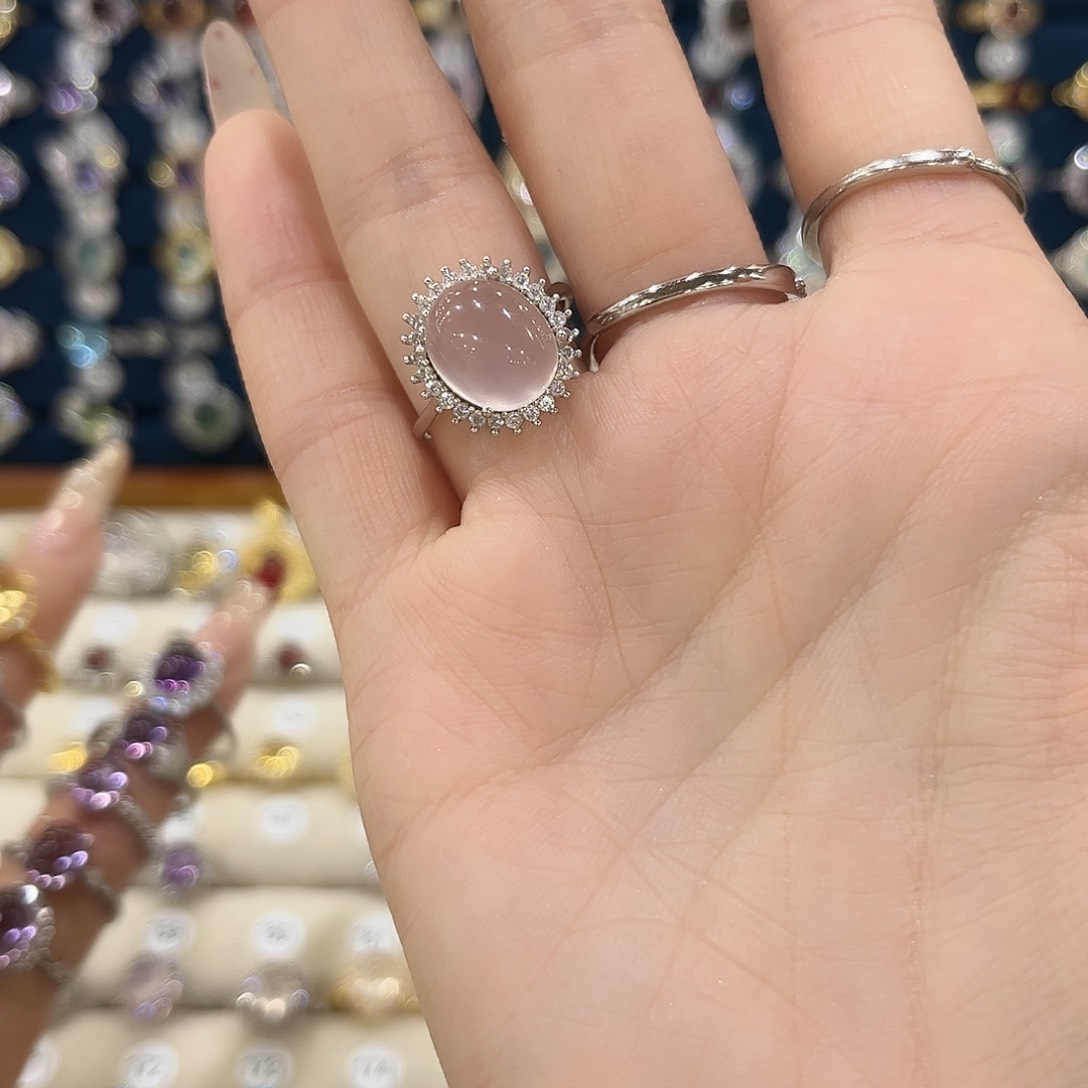 芙蓉石女款银S925镶嵌心**阳戒指52