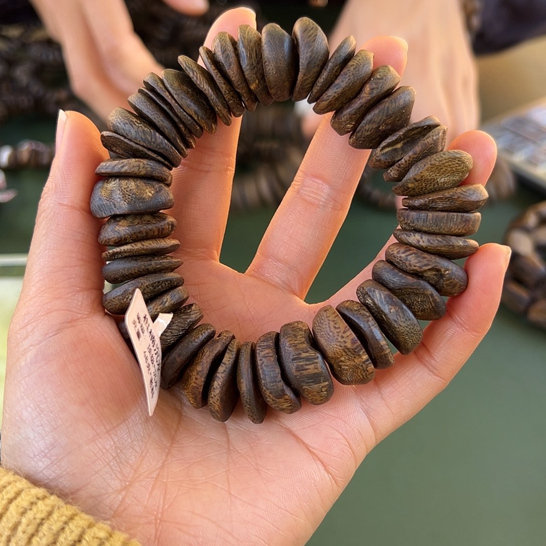 沉香手串树丁沉水48克1.9多样性发一条