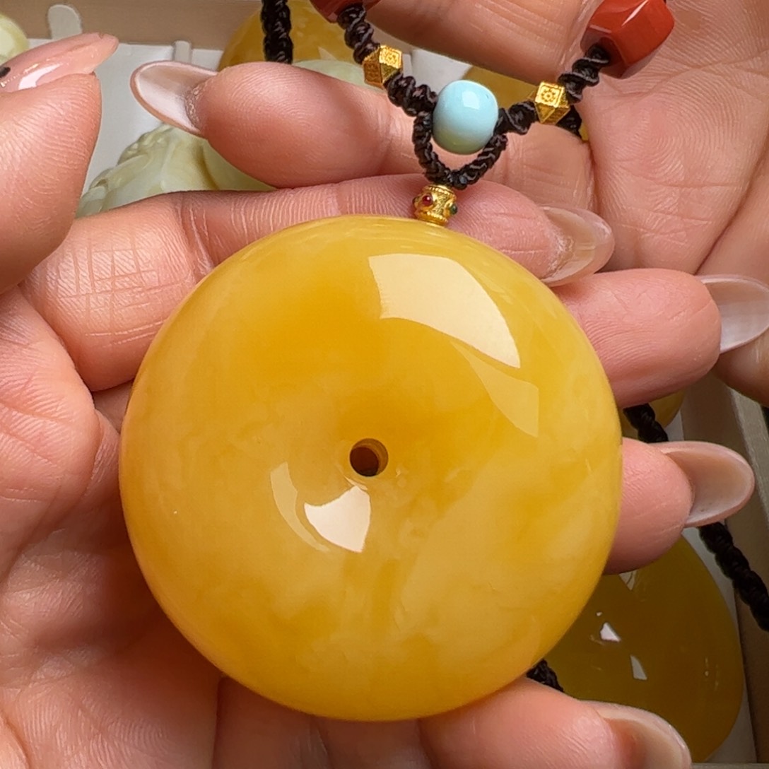 蜜蜡毛衣链未镶嵌