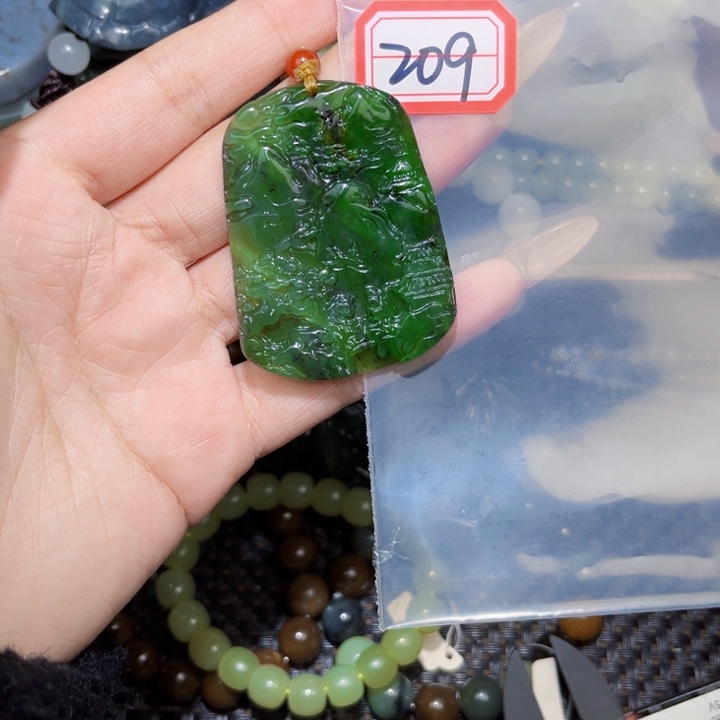 和田玉和田玉边角料随机发未镶嵌