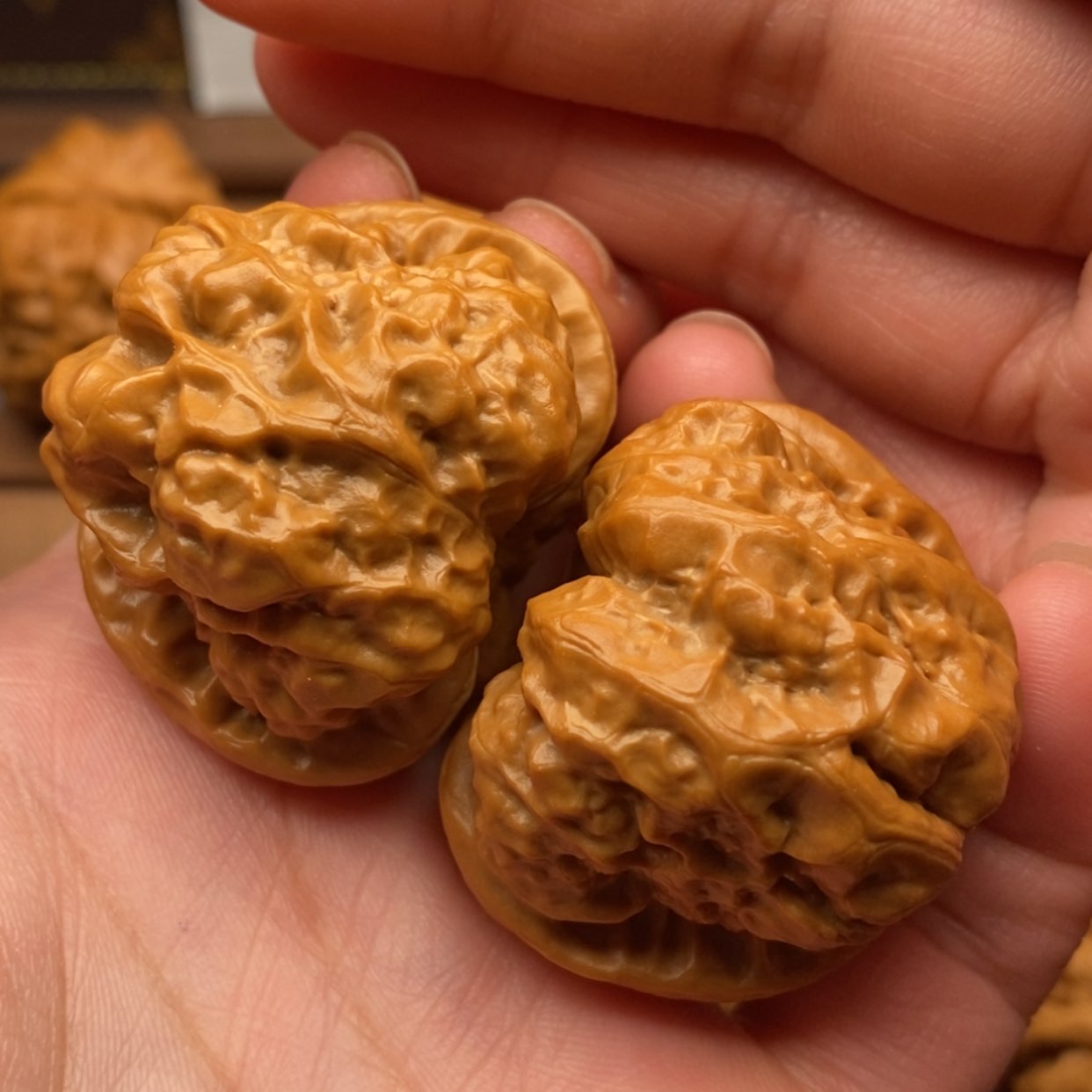 【闪购商品】文玩核桃把件玖*边40左右