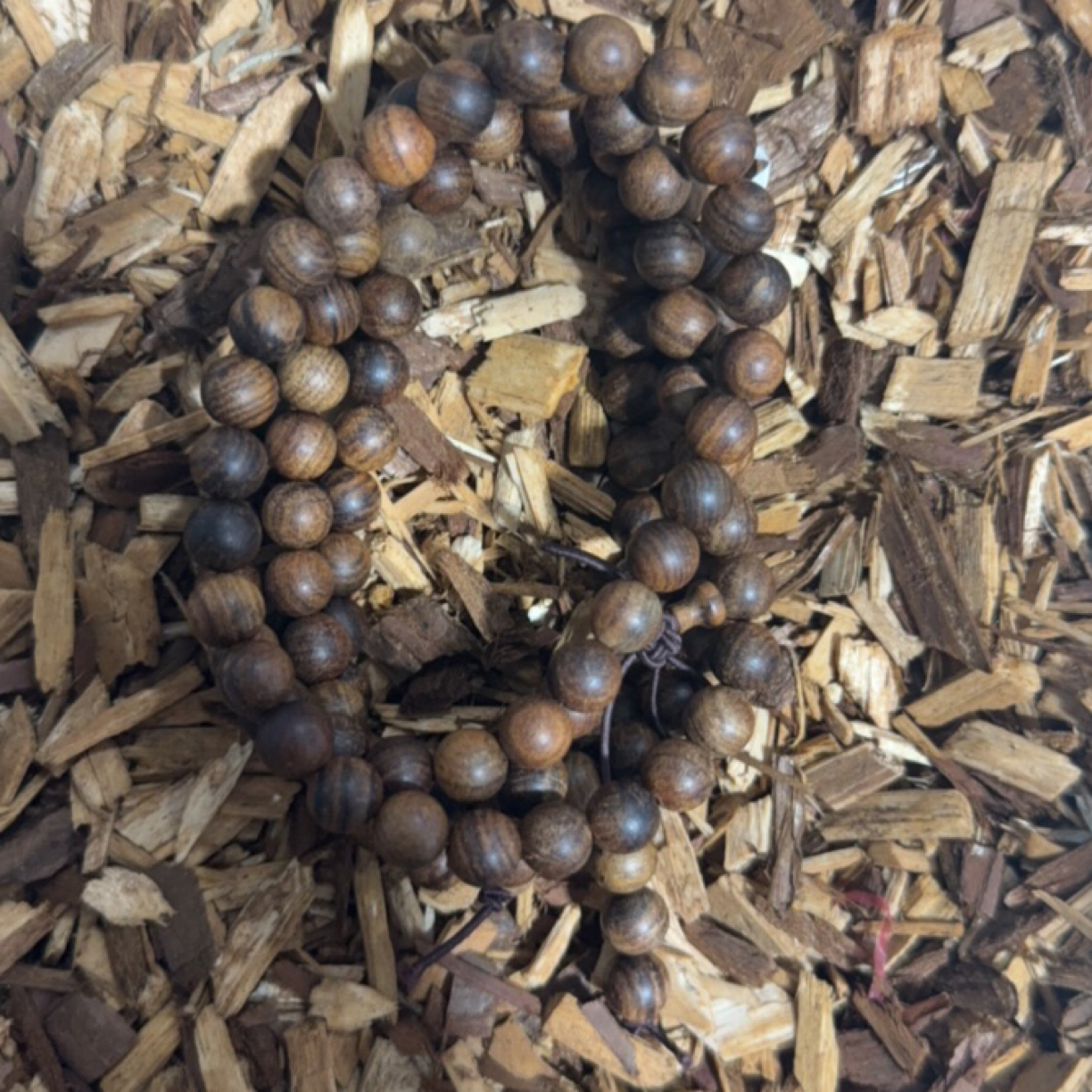 36 福来精选文玩沉香木作手串8mm