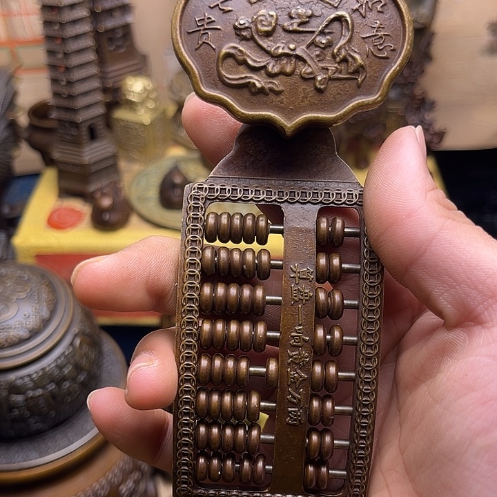 精美铜器点击下单