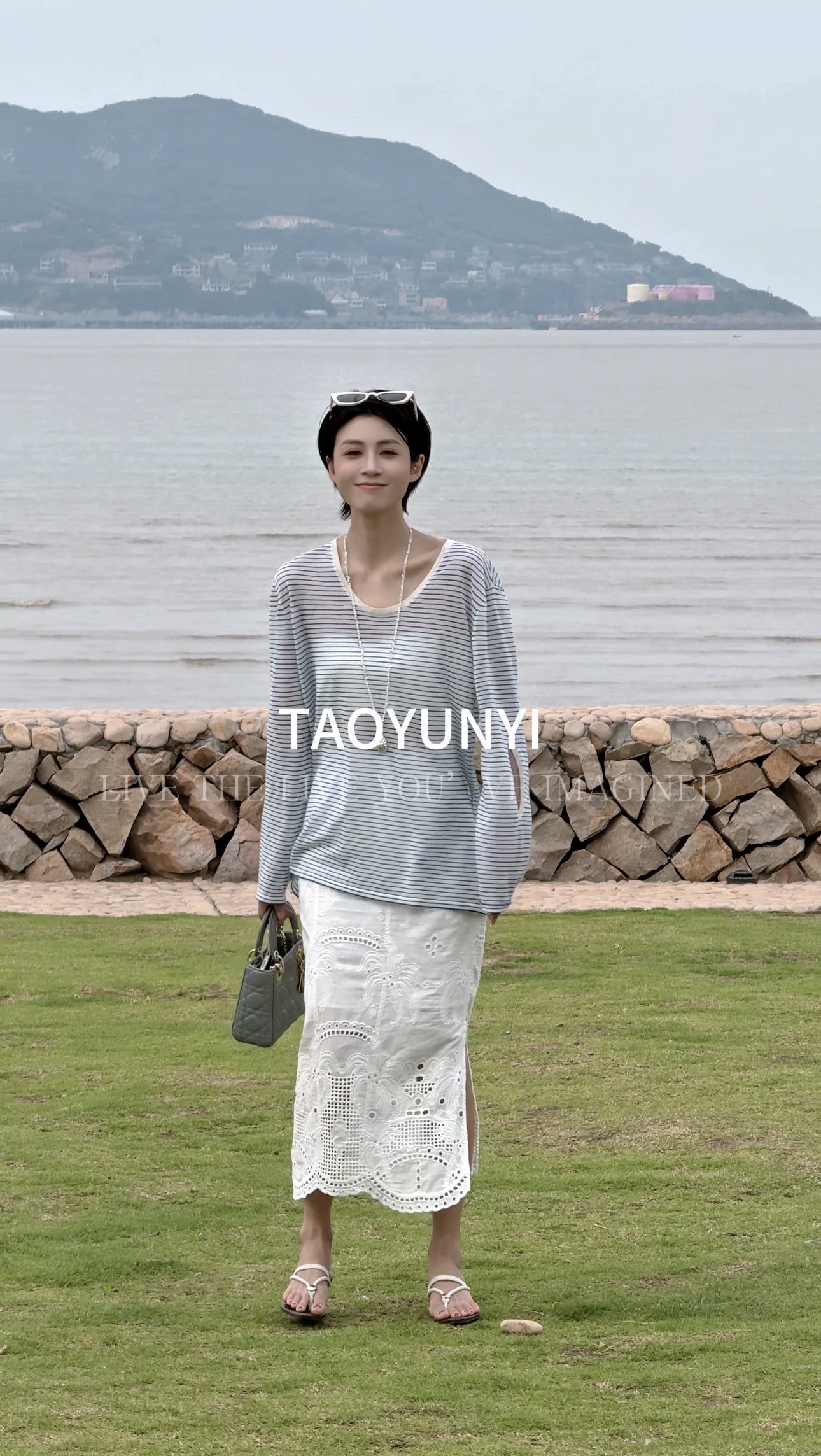 TAOYUNYI【漫不经心】夏季经典条纹长袖T恤ZHX52TX016