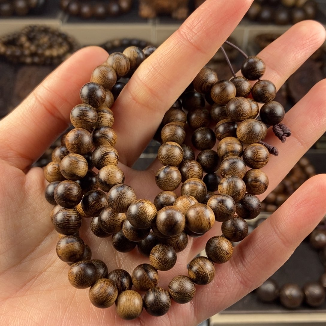 沉香手串锃****生越南芽庄白棋楠玉化留疤