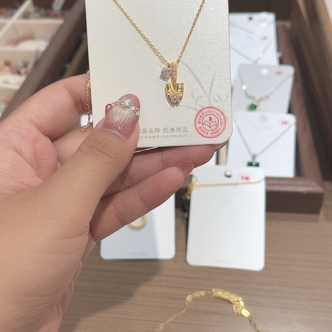 吊坠925银合成碳硅石