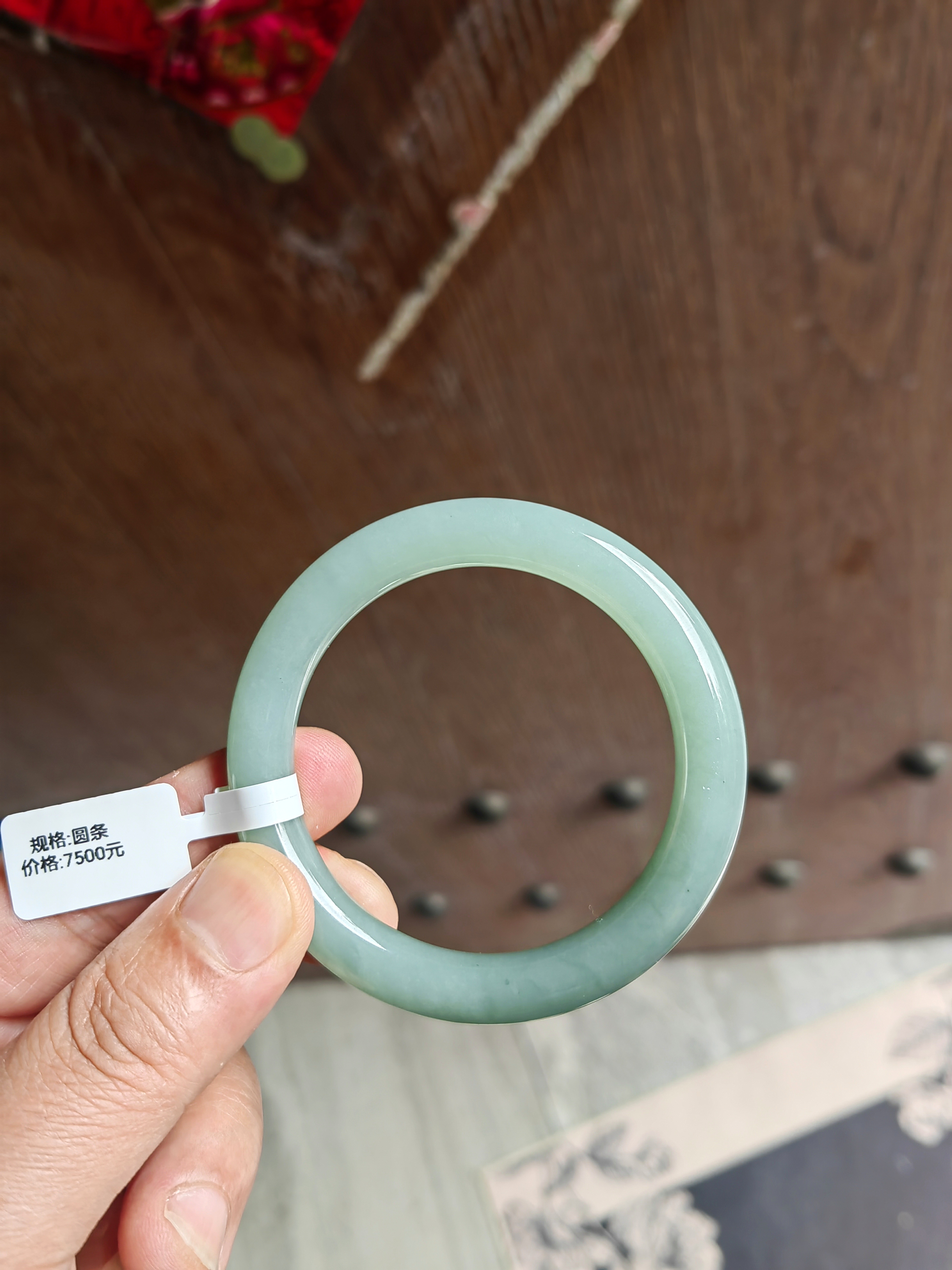 天然缅甸翡翠圆条手镯55.2圈口