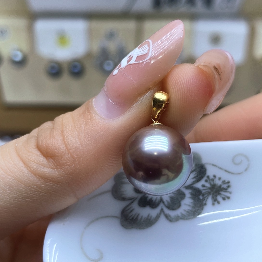 淡水珍珠颈饰18K金镶嵌