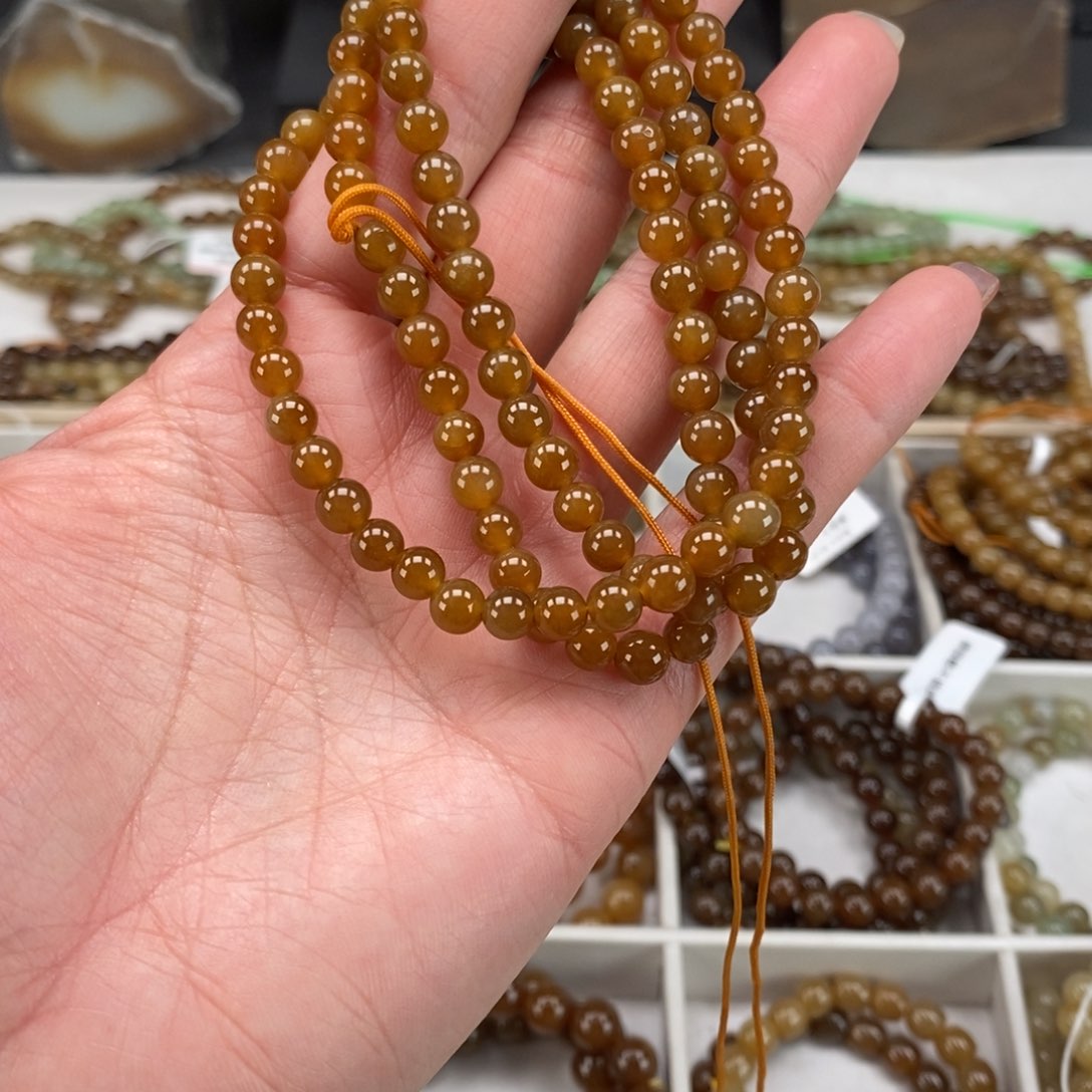 和田玉（糖玉）手串未镶嵌