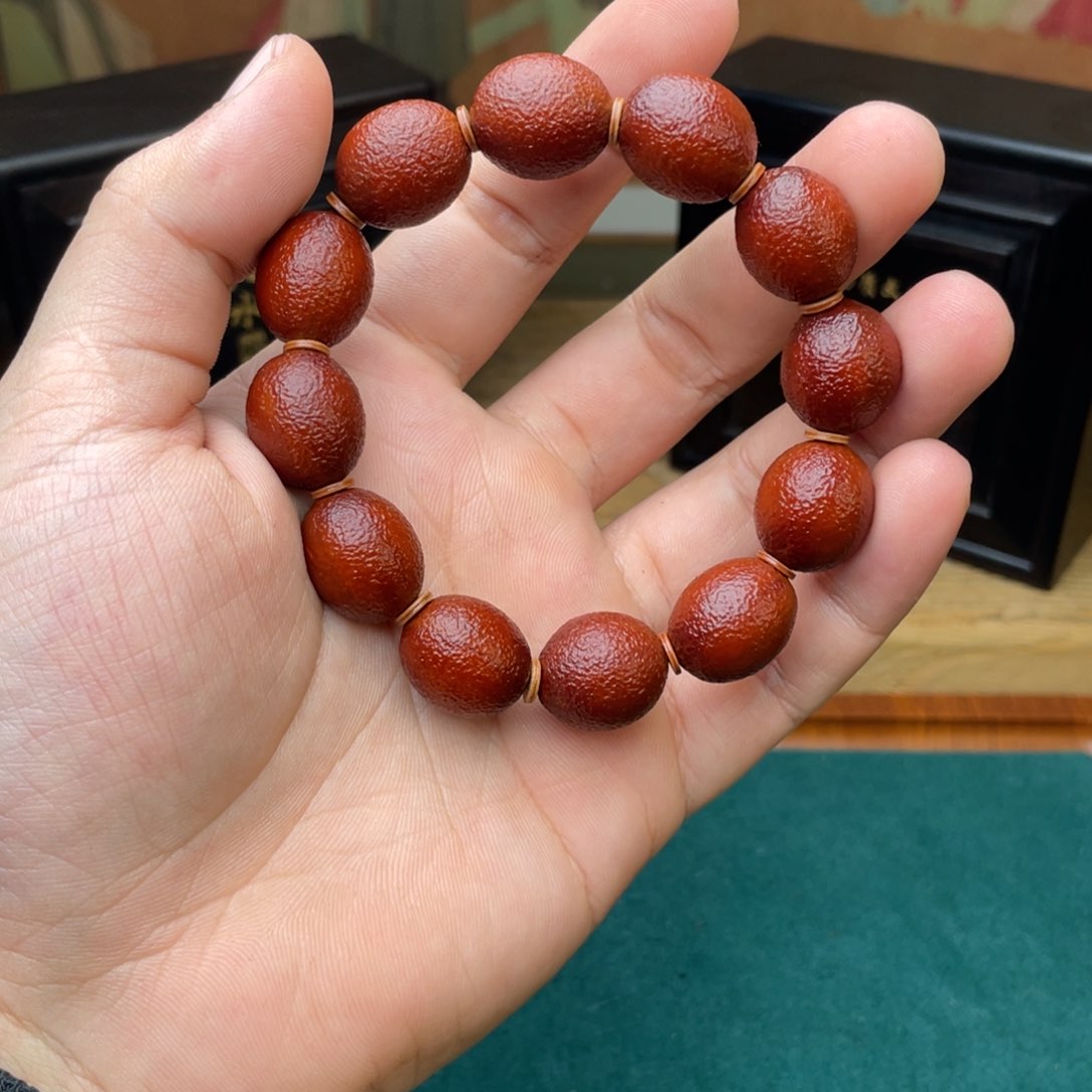 橄榄核手串橘皮纹表弟回血