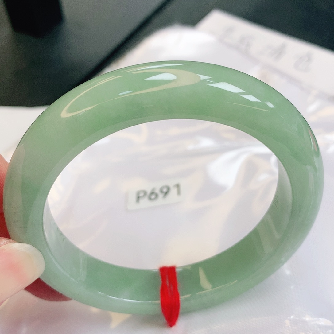 【闪购商品】翡翠手镯未镶嵌缅甸天然a货翡翠