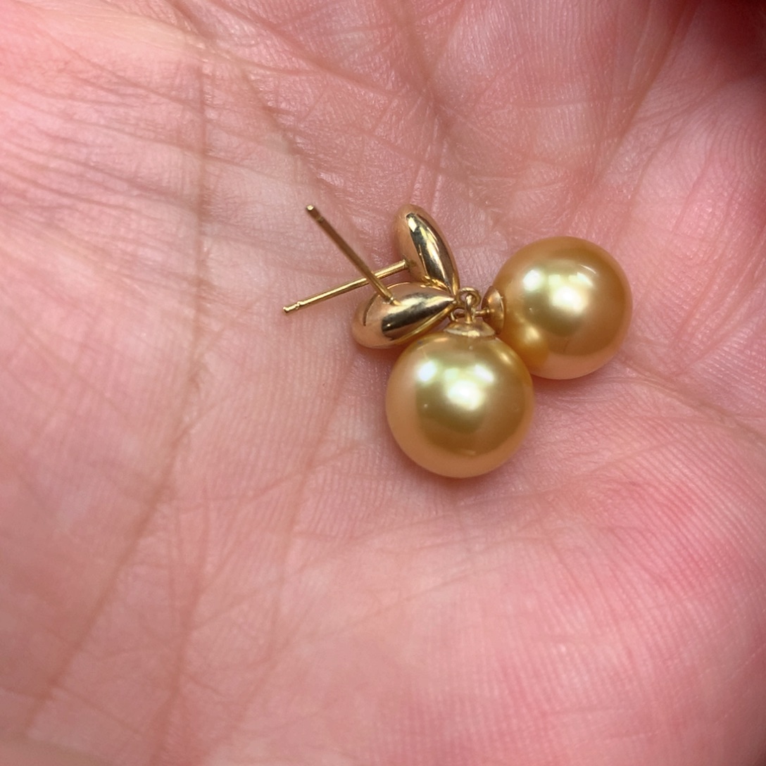 海水珍珠耳饰18K金镶嵌
