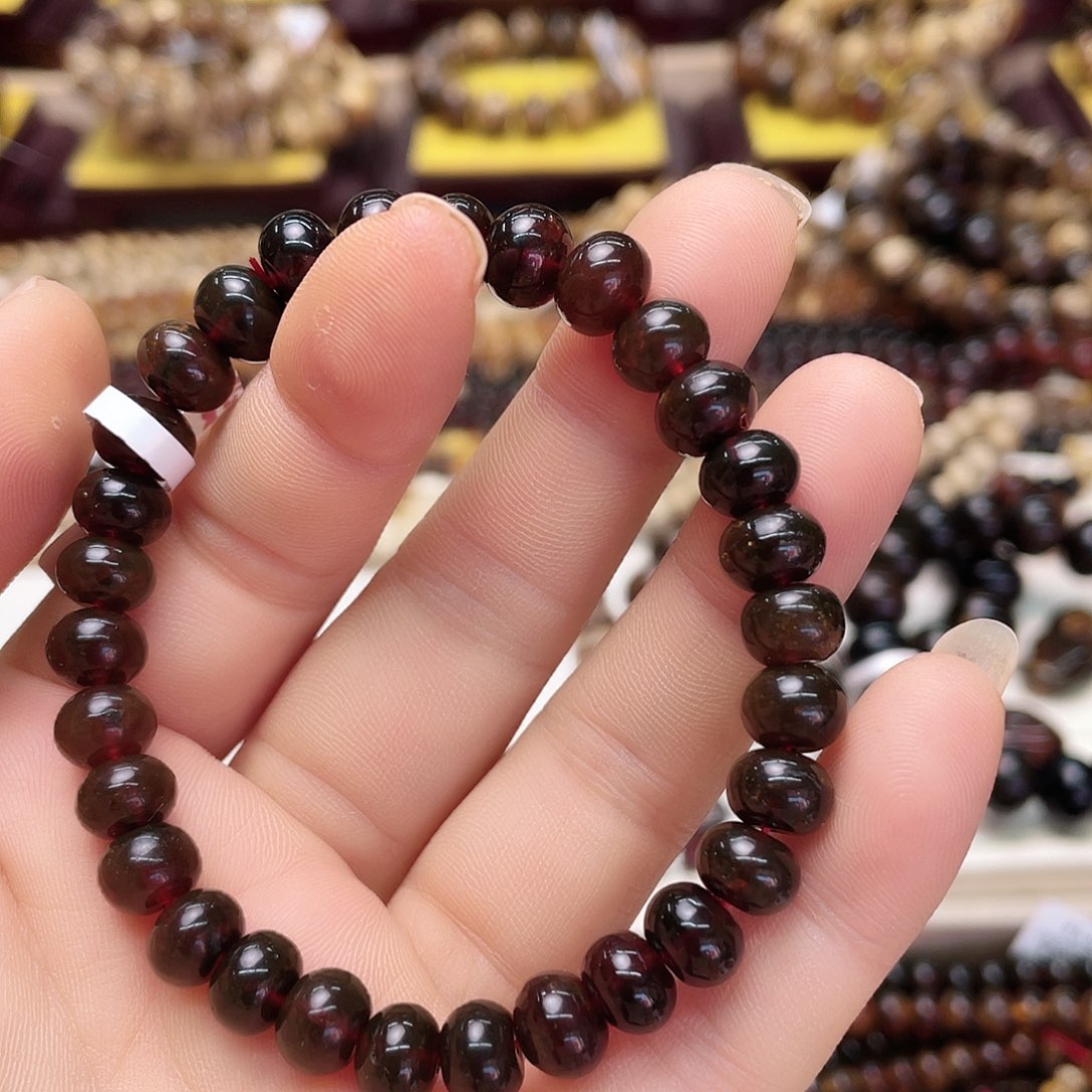 琥珀裸石未镶嵌八11334