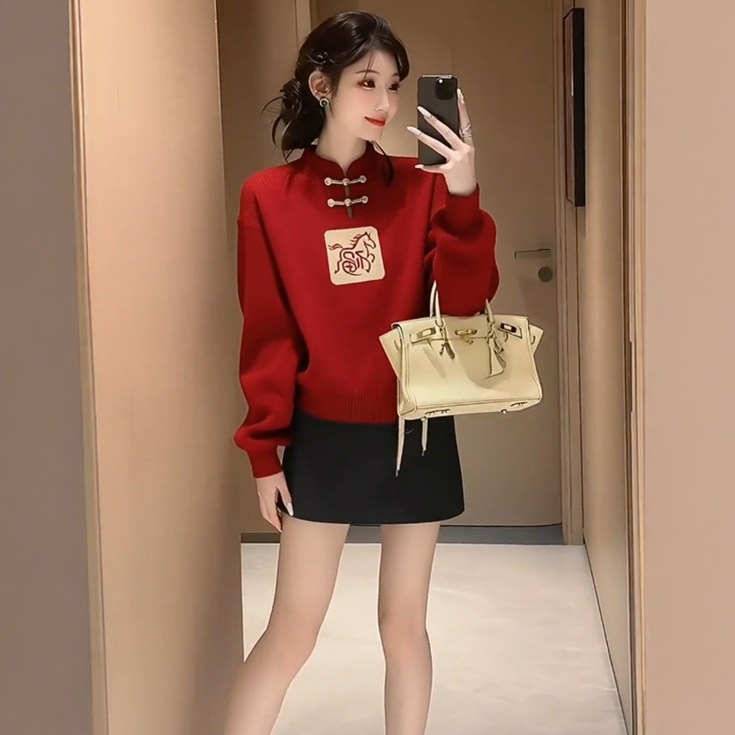 新中式国风盘扣白马红色圣诞毛衣女款2025新款冬季本命年马年衣服