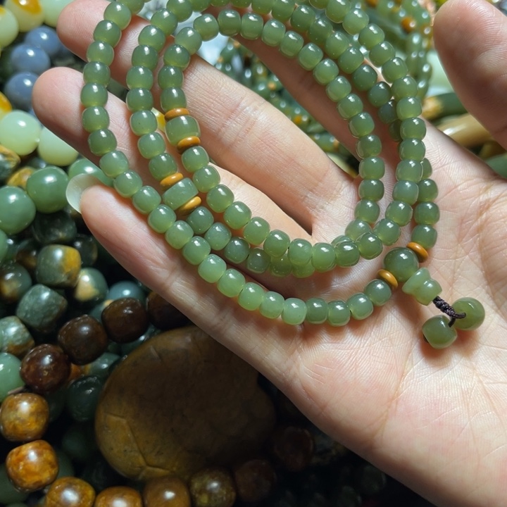 和田玉未镶嵌手链