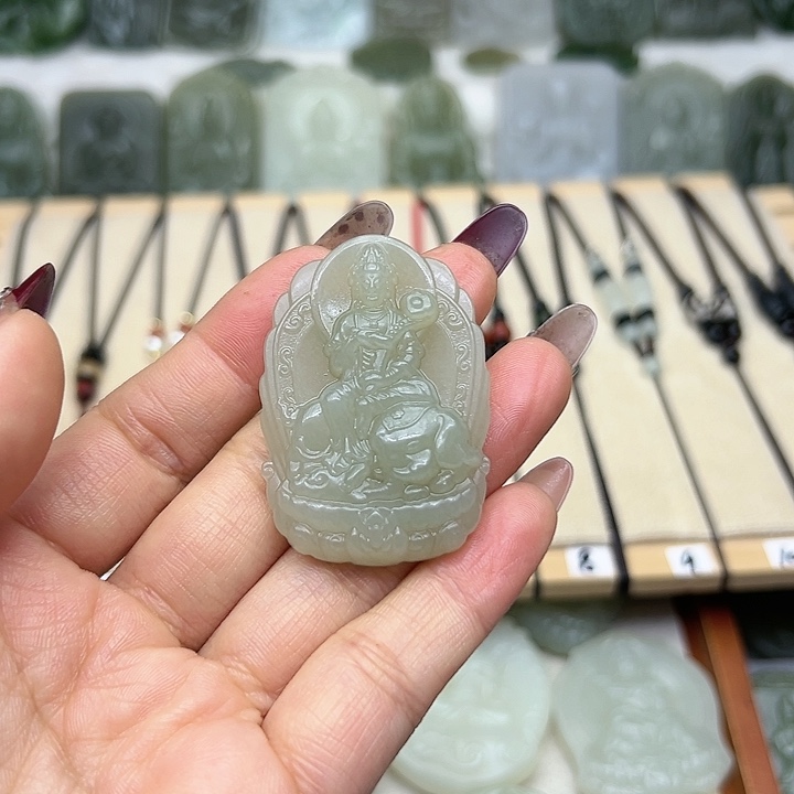 和田玉颈饰未镶嵌冉