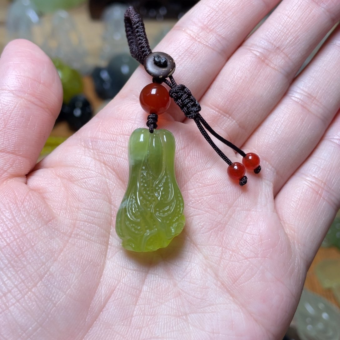 蛇纹石玉钥匙扣未镶嵌