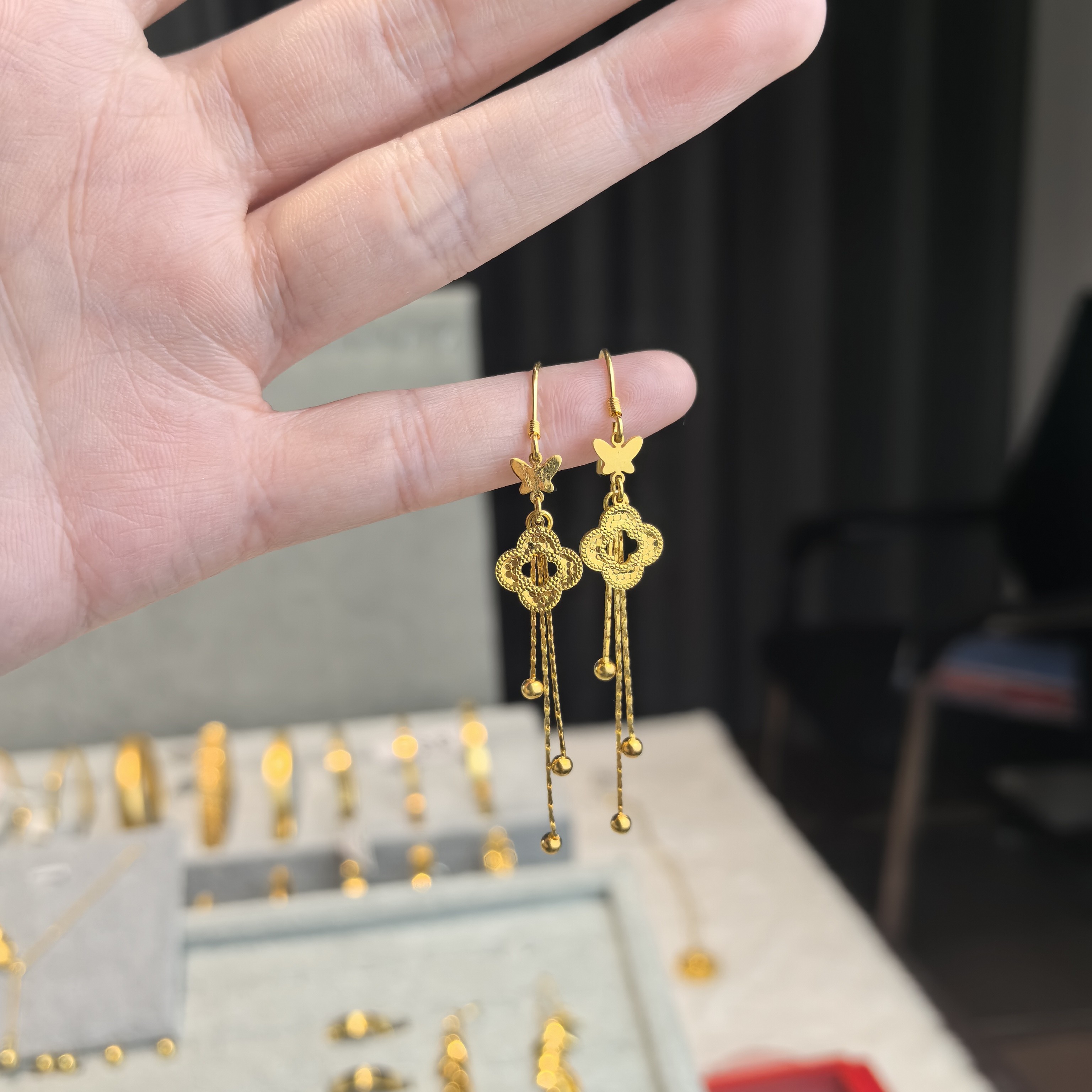 足银耳饰 足银龙鳞四叶草蝴蝶耳钉