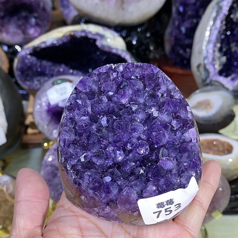 【闪购商品】未镶嵌珠宝半成品紫晶