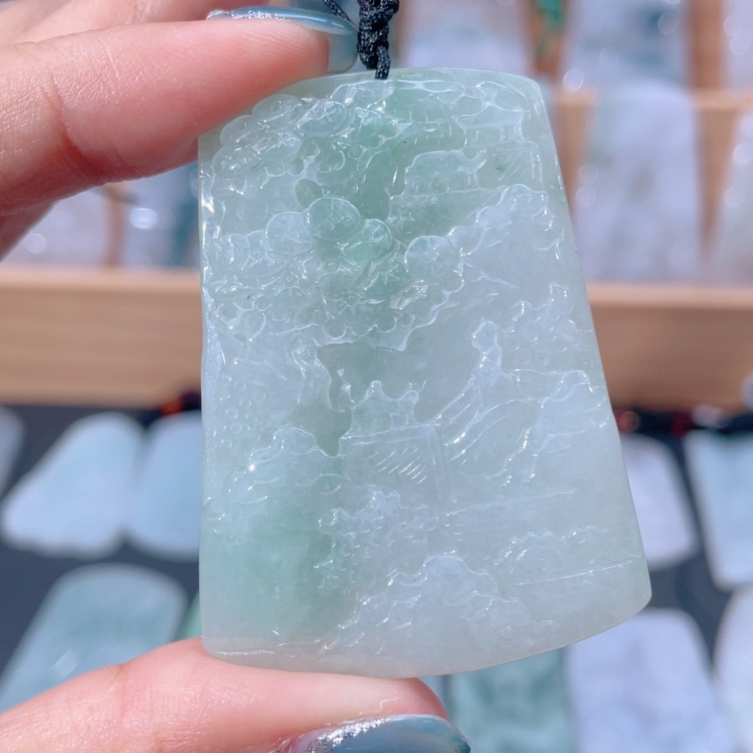 颈饰未镶嵌翡翠山水