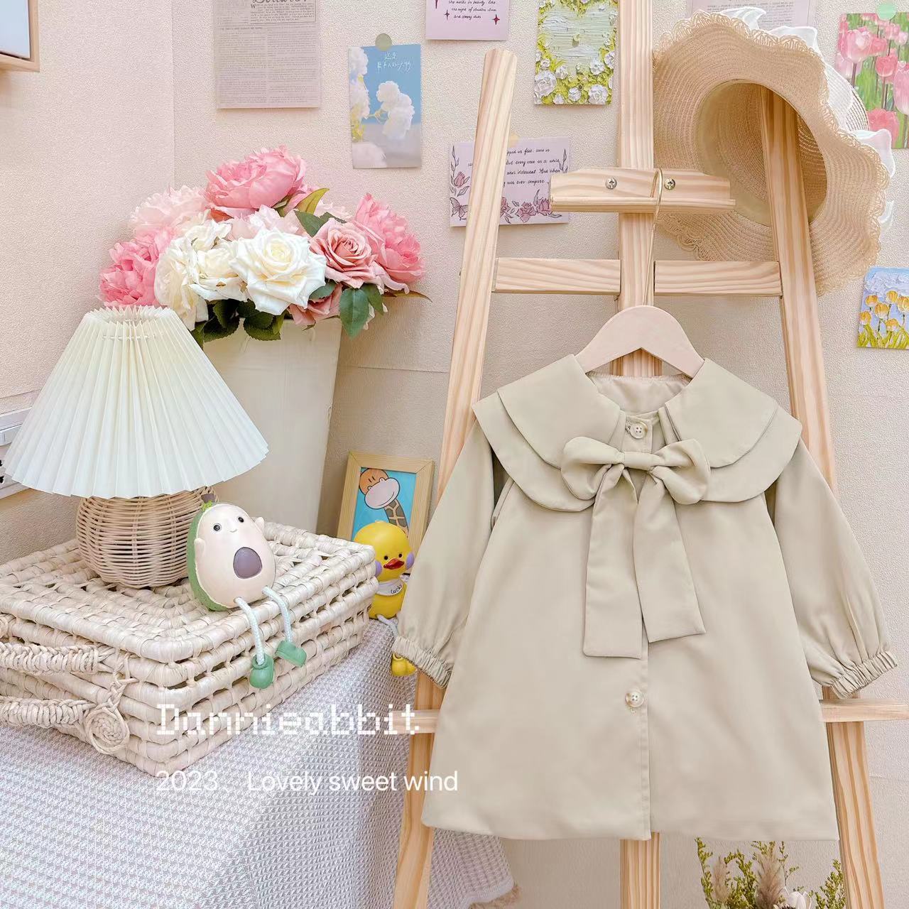 *马赛假日* 秋款新款女童洋气百搭填甜美蝴蝶结风衣外套.D-FA501