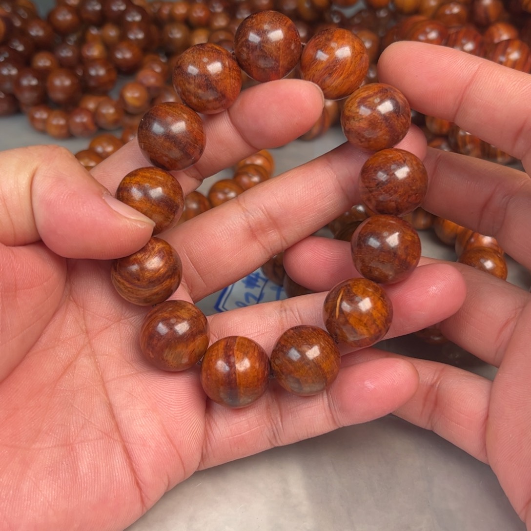 c***s手串/手链黄花梨/降香黄檀