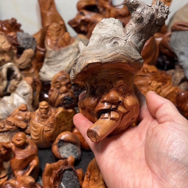 成***禅柏木人生百态小摆件