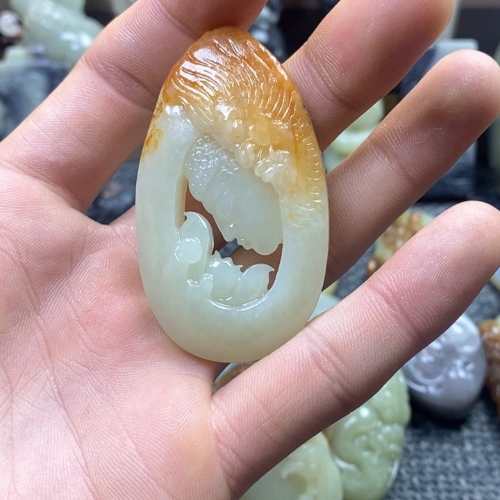 和田玉（糖玉）挂件未镶嵌凡**仙