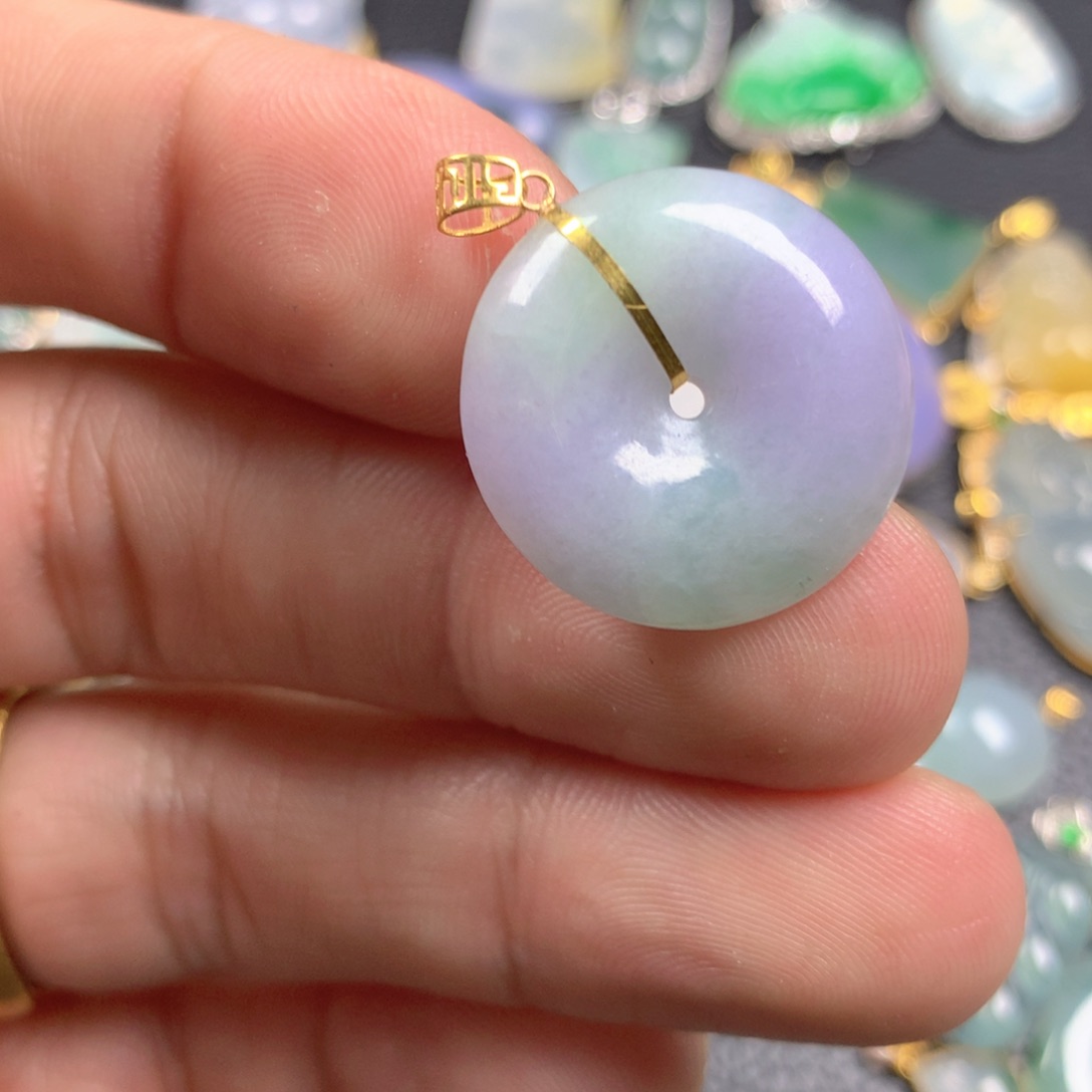 【闪购商品】翡翠颈饰18K金镶嵌翡翠