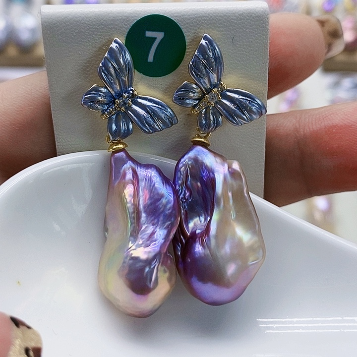 银S925镶嵌耳饰淡水珍珠