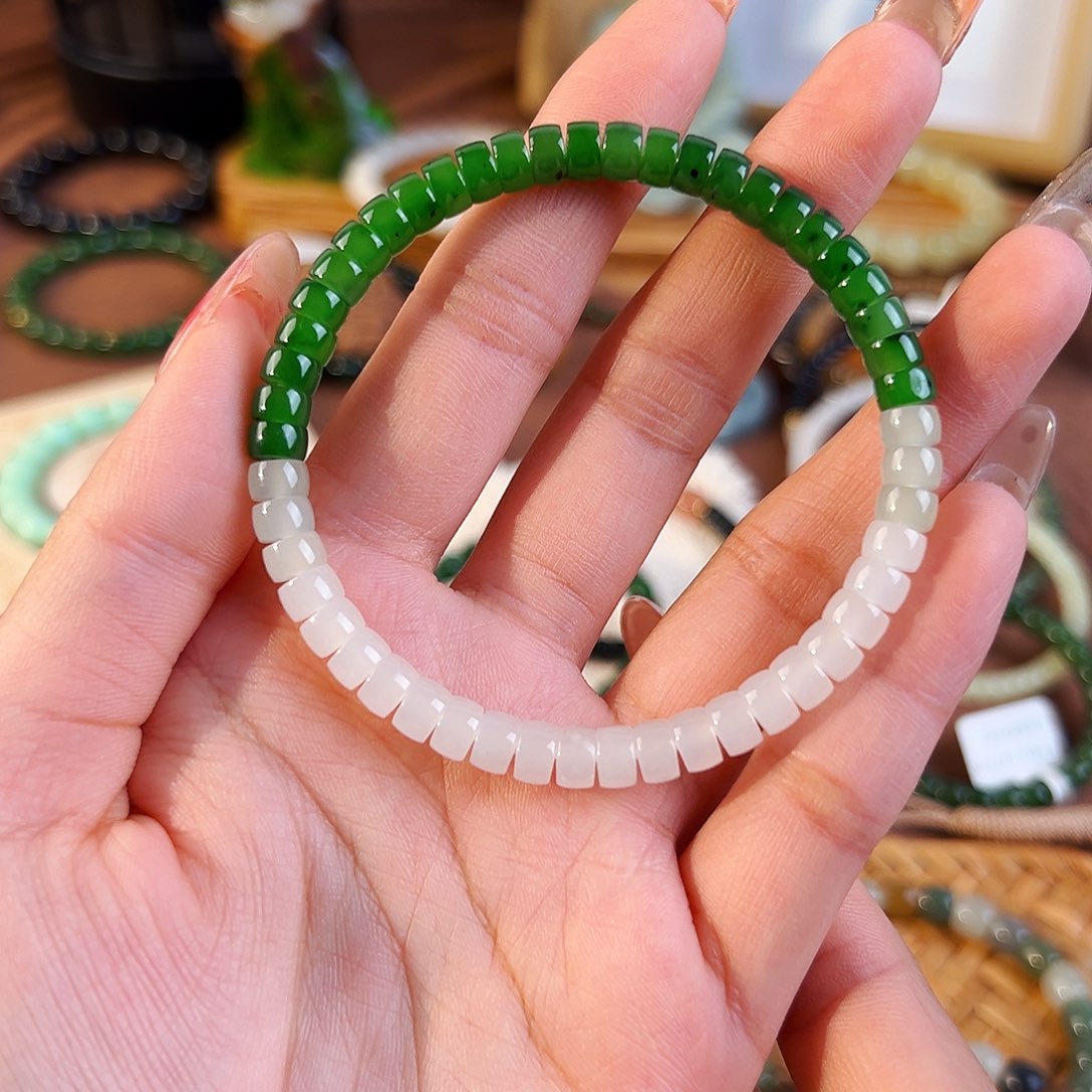 和田玉未镶嵌手链